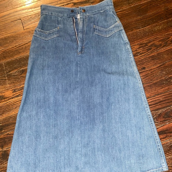 A line Denim Skirt - Picture 2 of 9